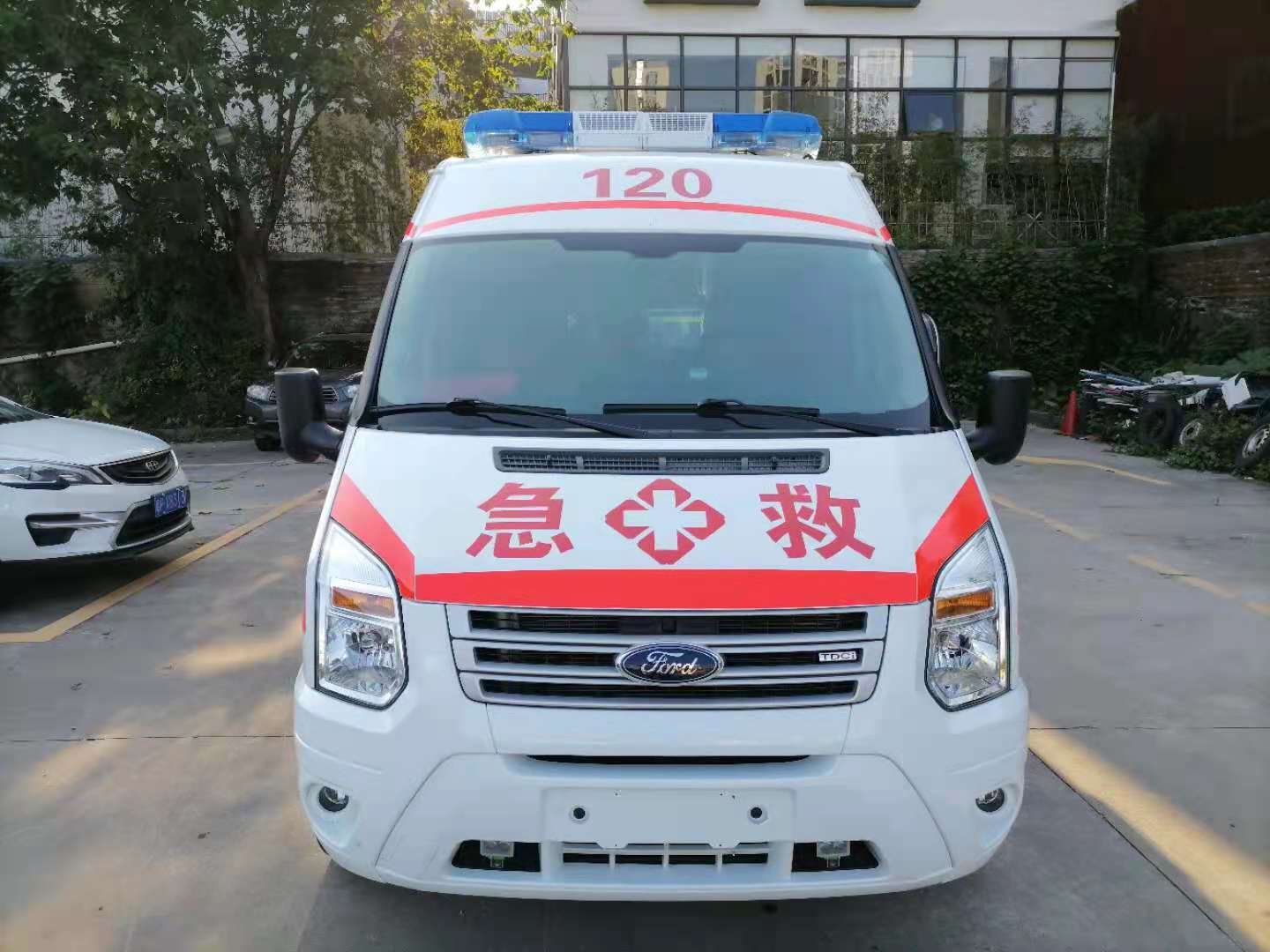 新郑市妇婴监护型护送